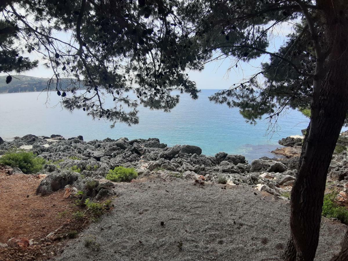 The Sea Cave Camping Himarë Exterior foto