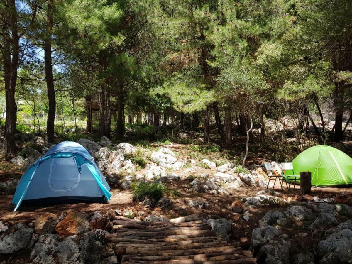 The Sea Cave Camping Himarë Exterior foto