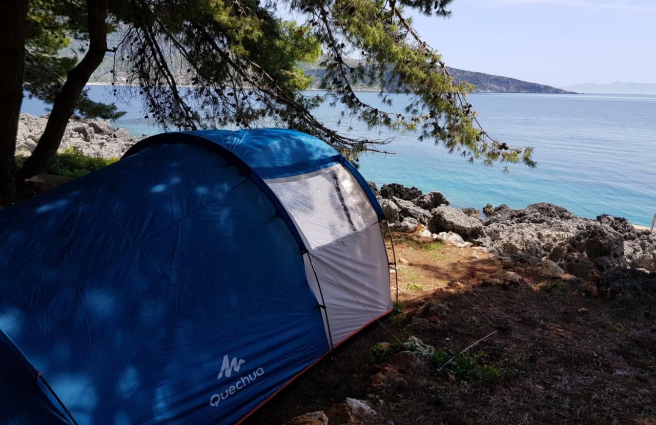 The Sea Cave Camping Himarë Exterior foto