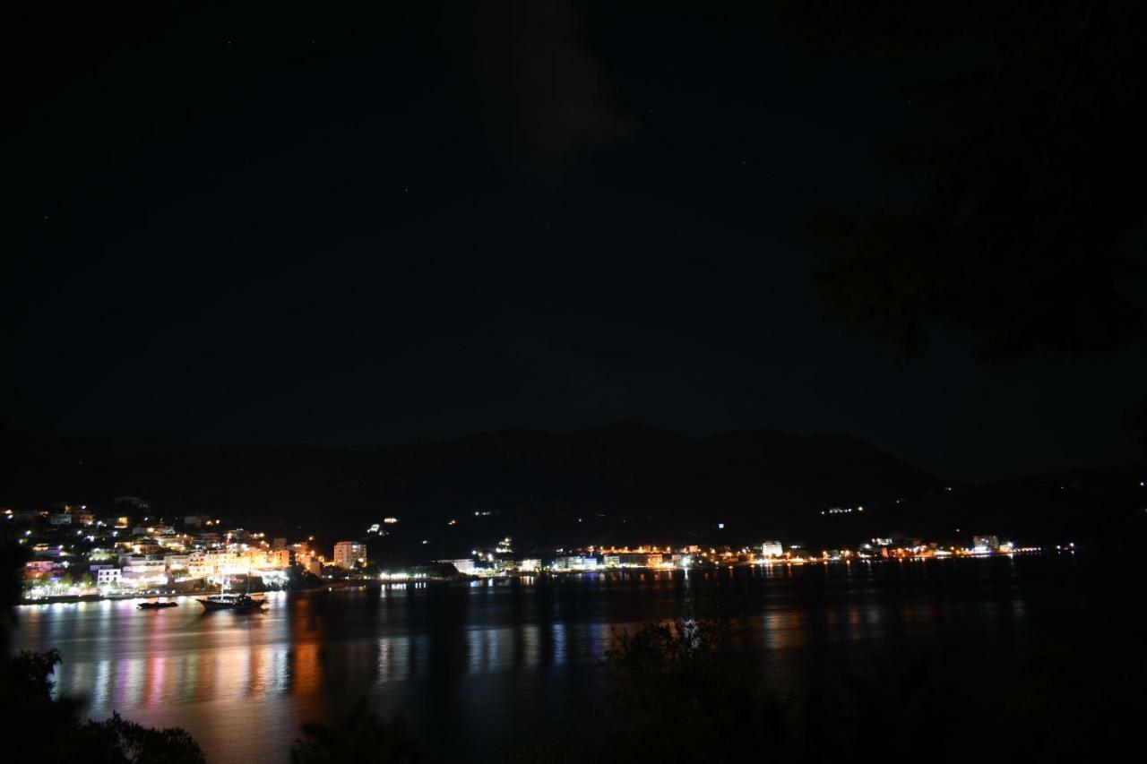 The Sea Cave Camping Himarë Exterior foto