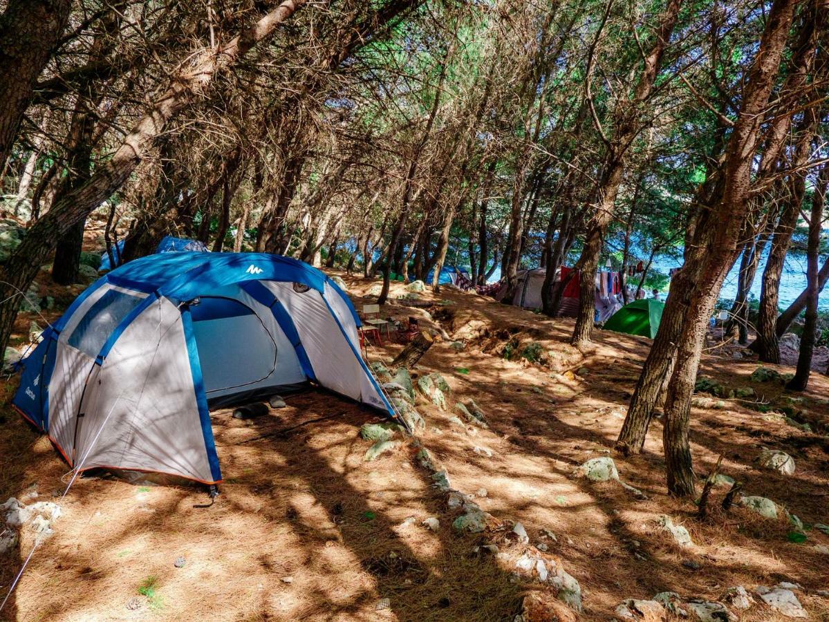 The Sea Cave Camping Himarë Exterior foto