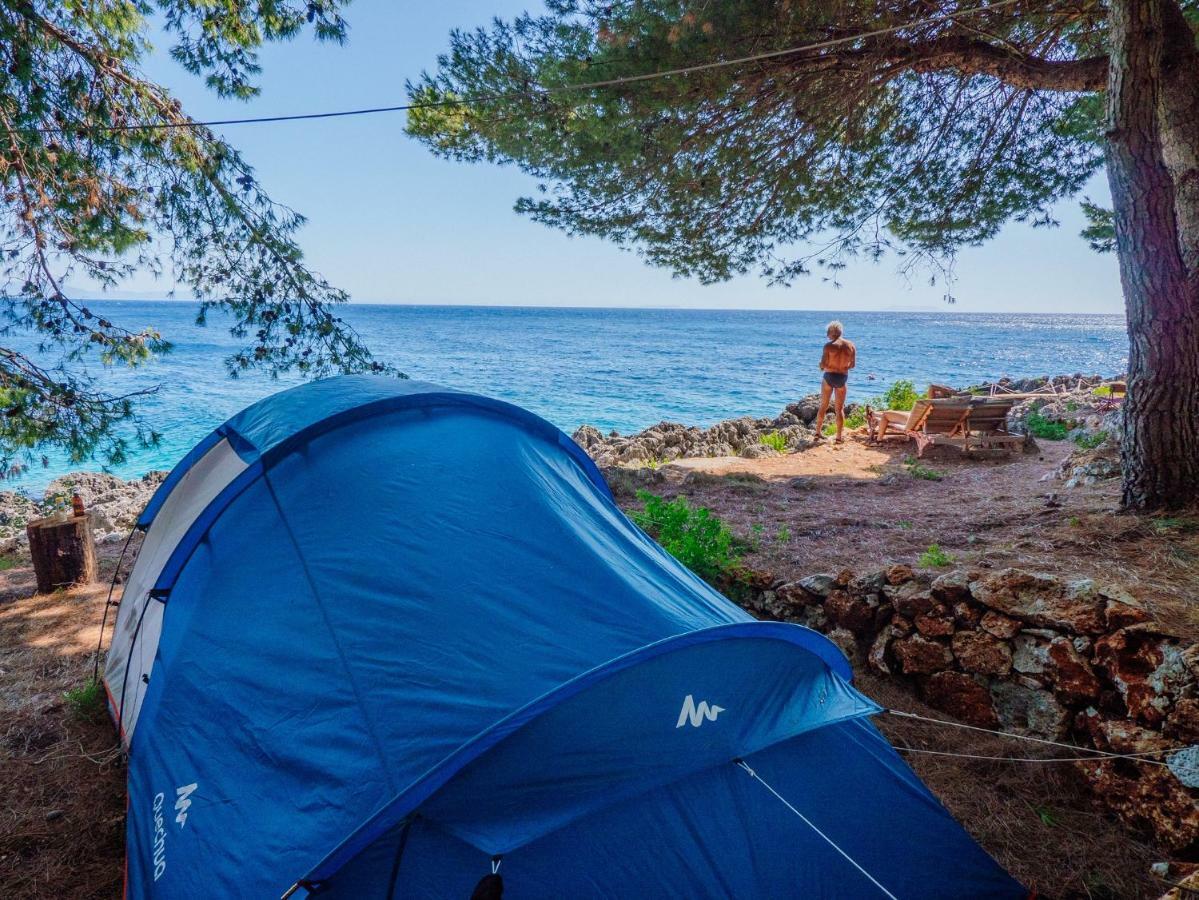 The Sea Cave Camping Himarë Exterior foto